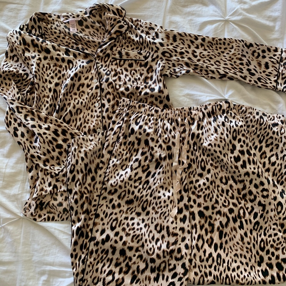 Victoria Secret Sleep Set